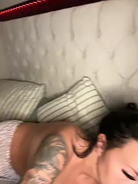 BELLABLACKXUK online show from May 8, 2026, 12:27 am