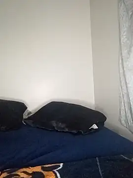 Snapshot of MoonlikePolicy727 chatting on November 3, 2025, 4:47 am MoonlikePolicy727 online show from November 3, 2025, 4:47 am