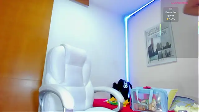 miiarod online show from January 12, 2026, 4:34 pm