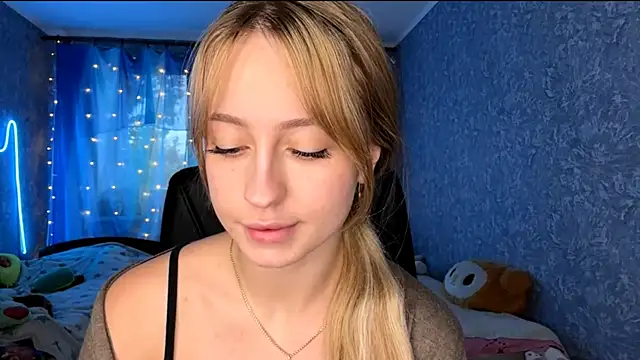 Jetta Corsacami online show from October 13, 2025, 12:05 pm