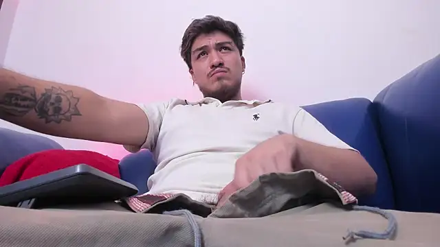 juanmechanic  online show from March 3, 2026, 10:59 pm