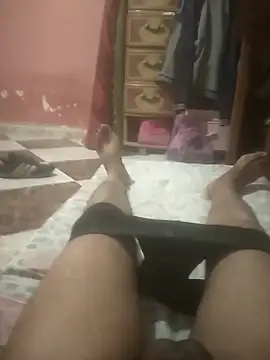 Snapshot of ramdhanov chatting on November 5, 2025, 4:29 pm ramdhanov online show from November 5, 2025, 4:29 pm