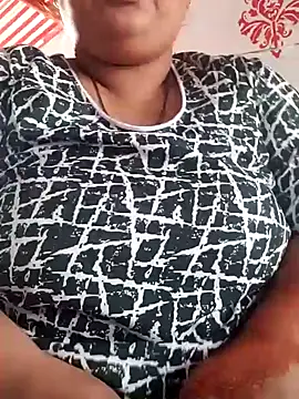 sexymotto online show from October 1, 2025, 9:04 am