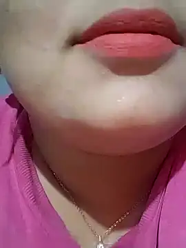 sexymotto online show from October 15, 2025, 5:13 pm