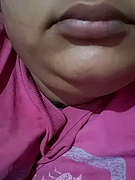 sexymotto online show from October 27, 2025, 2:15 am