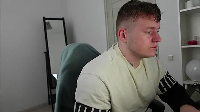 Richard Dullas online show from October 19, 2025, 5:30 am