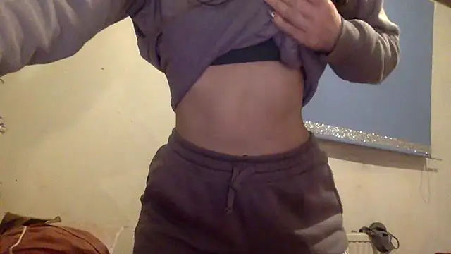 Bellababexox online show from October 22, 2025, 5:30 am