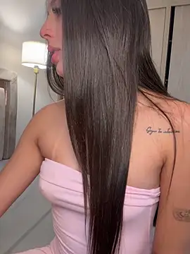 Snapshot of Mavii_ chatting on October 14, 2025, 4:41 pm Mavii online show from October 14, 2025, 4:41 pm