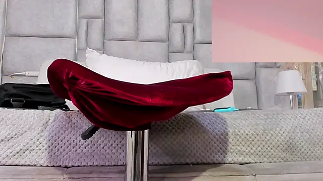 Dom venena online show from April 18, 2026, 7:07 pm