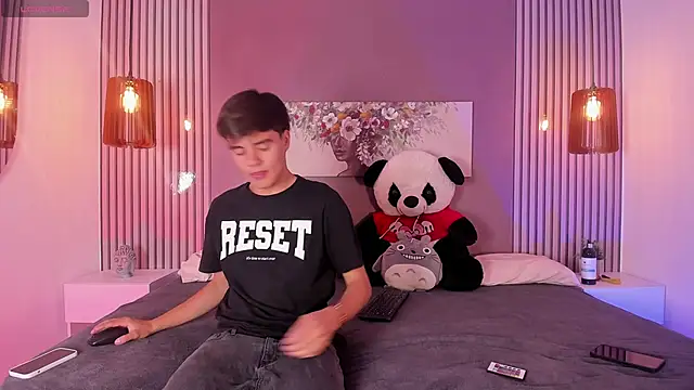 sweet petter online show from October 5, 2025, 1:42 pm