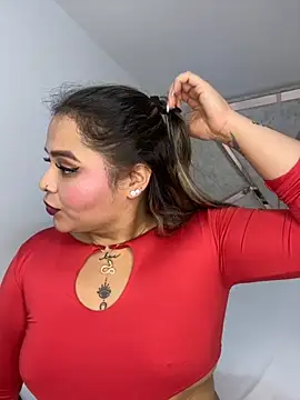 ashley-swift- online show from October 9, 2025, 7:28 am