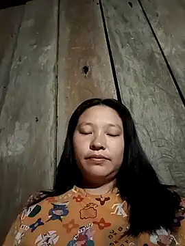 MuiNay online show from November 14, 2025, 10:18 pm