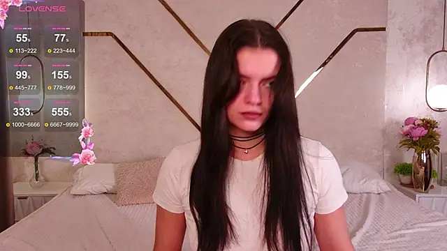 kimberlyy77 online show from November 27, 2025, 6:37 am