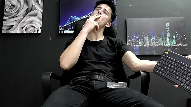 SirReed online show from December 18, 2025, 9:59 am