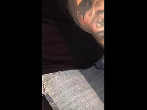 JeffryBoy36 online show from November 15, 2025, 1:03 am