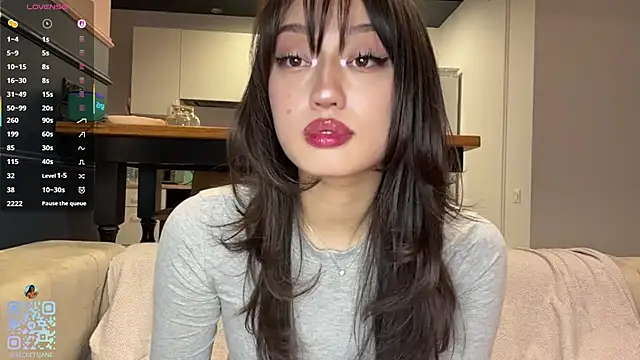 SweetSakuraJane online show from April 8, 2026, 8:53 pm