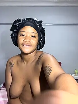 Dirtydaisyxx25 online show from November 16, 2025, 11:54 pm