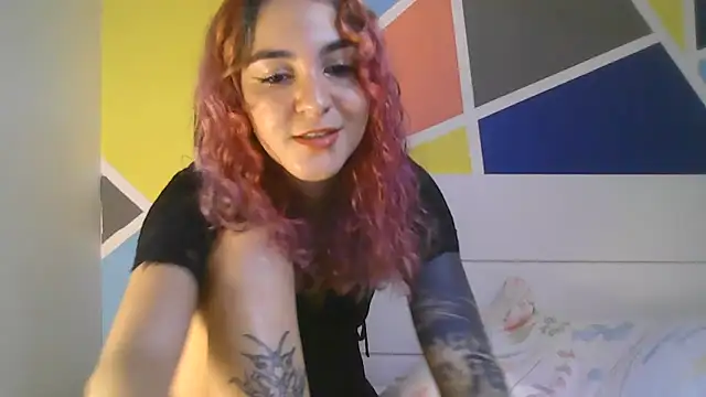 Snapshot of peetitefairy chatting on May 2, 2026, 4:06 am peetitefairy online show from May 2, 2026, 4:06 am