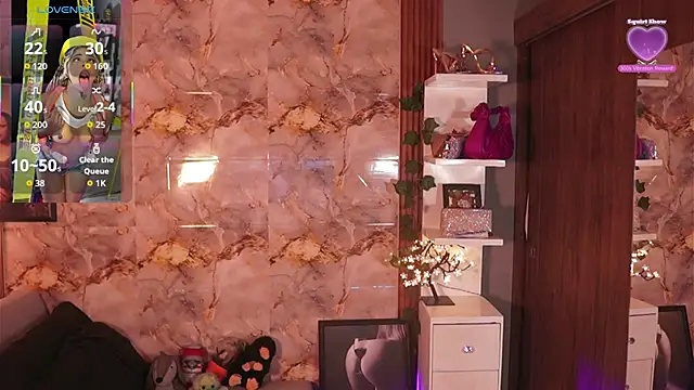 hannachris- online show from November 29, 2025, 9:07 pm