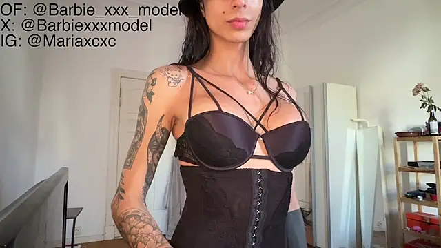 Snapshot of Prinzessin_Camil chatting on June 24, 2026, 1:54 pm Prinzessin Camil online show from June 24, 2026, 1:54 pm