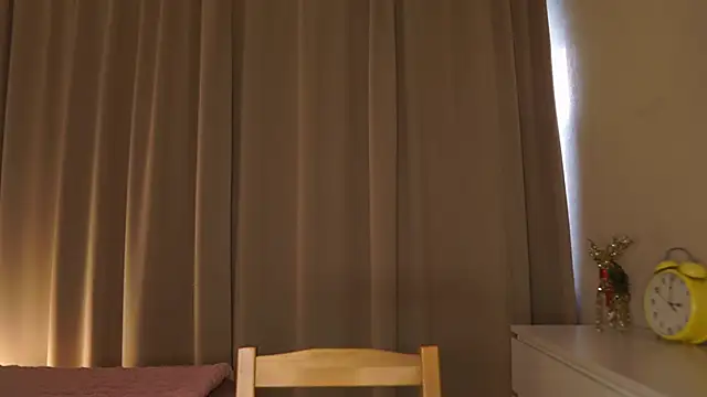 GeorginaHarn online show from February 25, 2026, 8:02 am