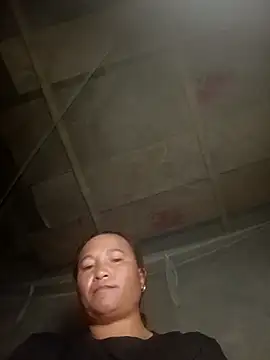 Love-Mama33 online show from September 29, 2025, 12:10 pm