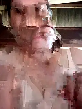 Love-Mama33 online show from October 9, 2025, 3:48 am