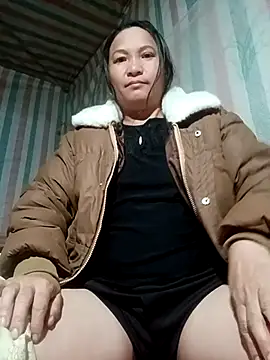 Love-Mama33 online show from January 31, 2026, 11:25 pm