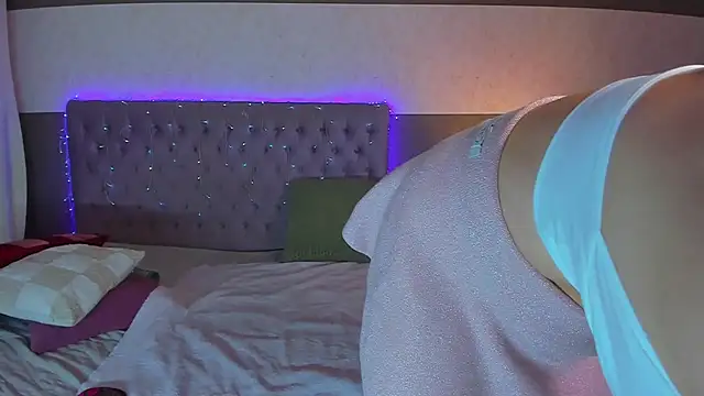 Snapshot of NathalyStars chatting on February 23, 2026, 1:41 pm NathalyStars online show from February 23, 2026, 1:41 pm