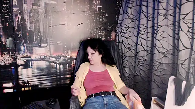 AMOURSWEET2025 online show from February 4, 2026, 6:58 pm