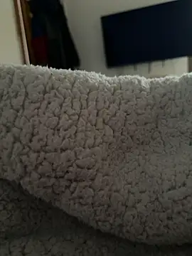 gigolobcn online show from January 12, 2026, 2:44 pm