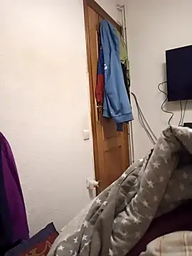 gigolobcn online show from March 28, 2026, 5:07 am