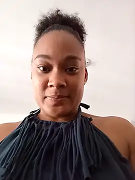 dahian charlote02 online show from October 14, 2025, 8:31 pm