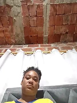 dahian charlote02 online show from December 2, 2025, 4:57 pm