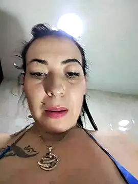 angelicroose2 online show from November 3, 2025, 11:15 pm