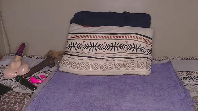 CherieBlushX online show from April 2, 2026, 6:00 am