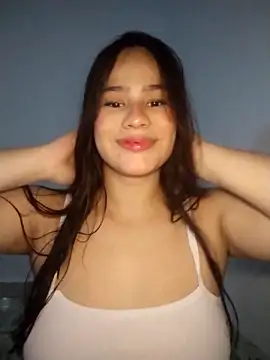 karoline d online show from September 15, 2025, 4:34 am