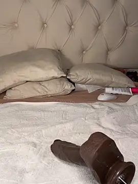 Snapshot of Danicute_ chatting on October 24, 2025, 1:03 am Danicute online show from October 24, 2025, 1:03 am