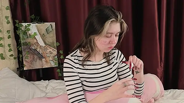 IrisSoCute online show from January 12, 2026, 7:24 am