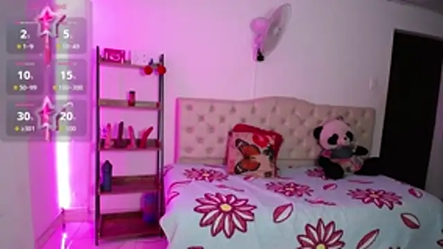 Snapshot of thalia_mills19 chatting on April 21, 2026, 2:51 am thalia mills19 online show from April 21, 2026, 2:51 am
