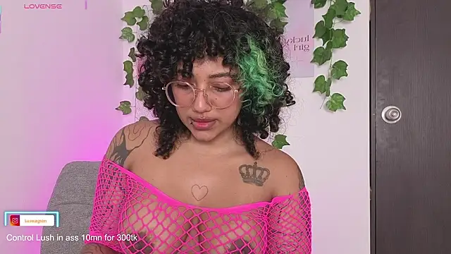 LuckySwagson online show from March 13, 2026, 2:18 am