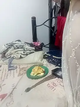 tany90 online show from November 21, 2025, 8:40 pm