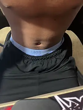 Snapshot of Marcocad chatting on February 15, 2026, 6:10 am Marcocad online show from February 15, 2026, 6:10 am