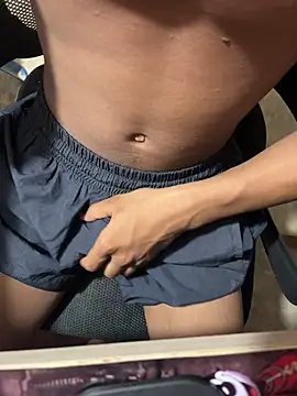 Snapshot of Marcocad chatting on February 18, 2026, 5:25 am Marcocad online show from February 18, 2026, 5:25 am