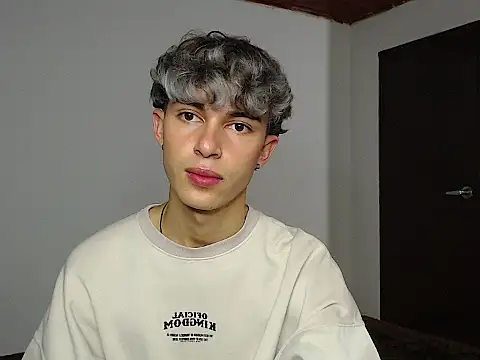 john vichenso online show from October 9, 2025, 10:19 pm