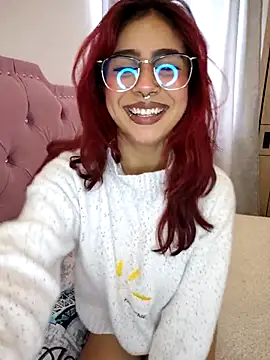 Snapshot of sarah_lark_ chatting on October 8, 2025, 12:03 pm sarah lark online show from October 8, 2025, 12:03 pm