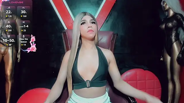 Britany montiel online show from December 15, 2025, 7:18 pm