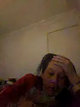 zeousseelphie online show from October 14, 2025, 9:04 pm