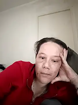 zeousseelphie online show from October 16, 2025, 9:54 am