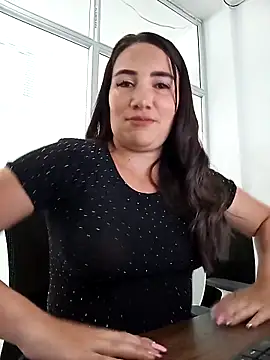 xxx Alice  online show from October 4, 2025, 11:52 am